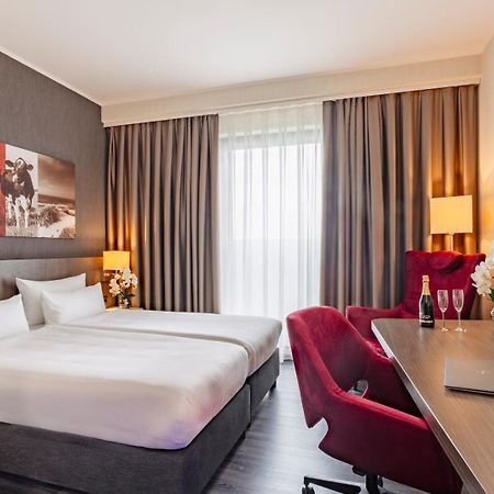 Hotel Plaza Premium Grand Winston Rijswijk Exterior foto